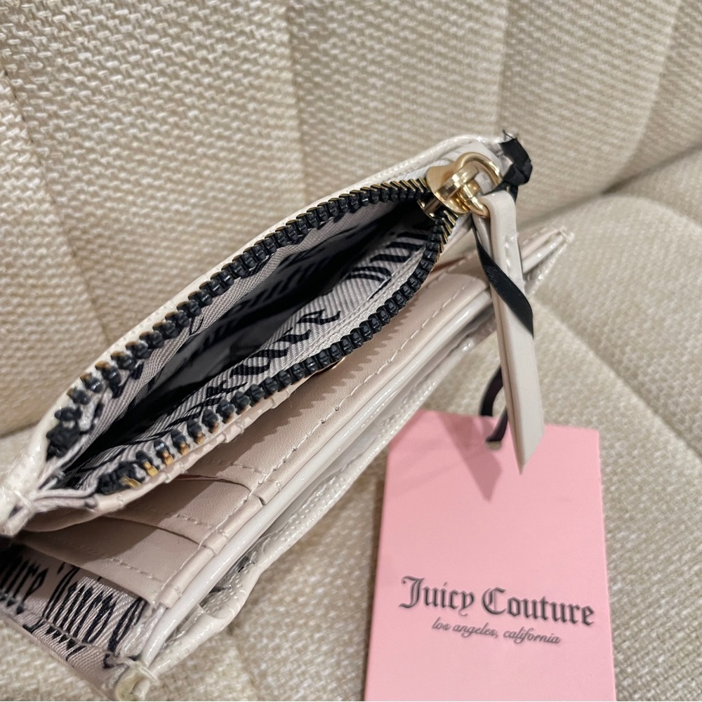 NEW Juicy Couture Cream Monogram Bifold Wallet Cardholder Set Heart Charm - Picture 6 of 6